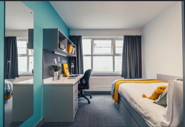 En-suite room available- Pennine house, Leicester  Main Photo