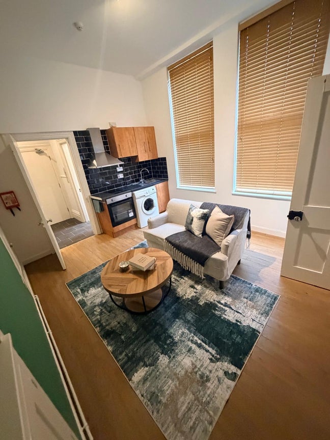 One bed furnish Apartment  in Mapperley NG3 Main Photo