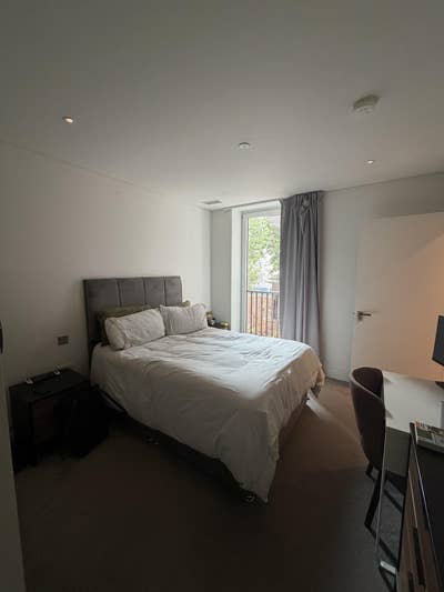 En-suite room in riverside 2-bed, Battersea Main Photo