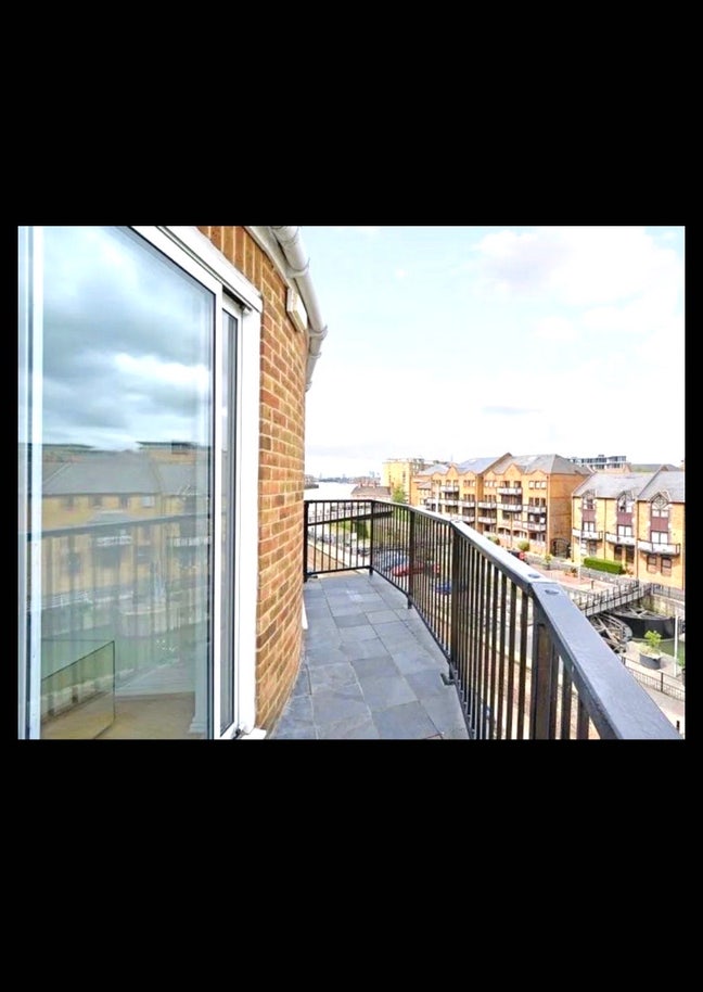 😍E14 Limehouse spacious double room😊 Main Photo
