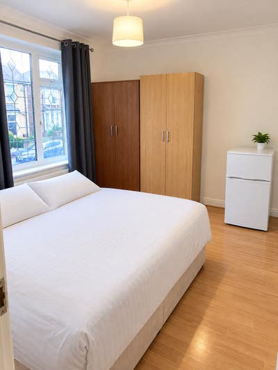 Stratford Double Room | No Deposit | For 1 Person. Main Photo