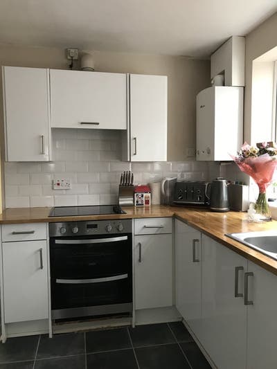 Spacious double in friendly house Main Photo
