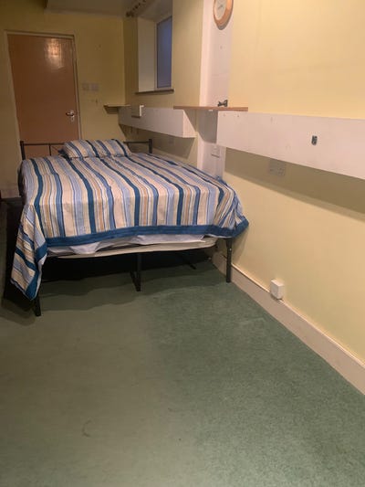 Luxury Ensuite room | All Bills Inc | RM11 1PH Main Photo