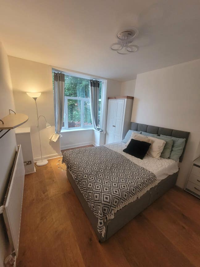 Room to let  Main Photo