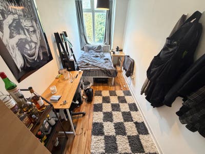 Double in a spacious flat w/lounge -  &pound;254pw Main Photo