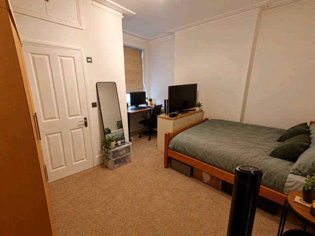 Double room with ensuite in Maida vale Main Photo