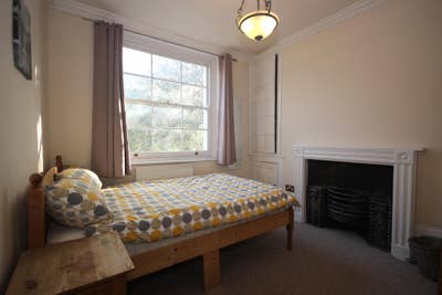 Large Double in Beautiful Georgian Houseshare Main Photo