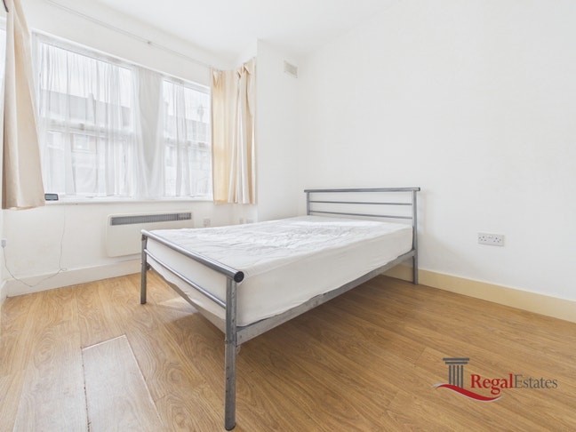 Double Ensuite Room Near Dollis Hill Station Main Photo