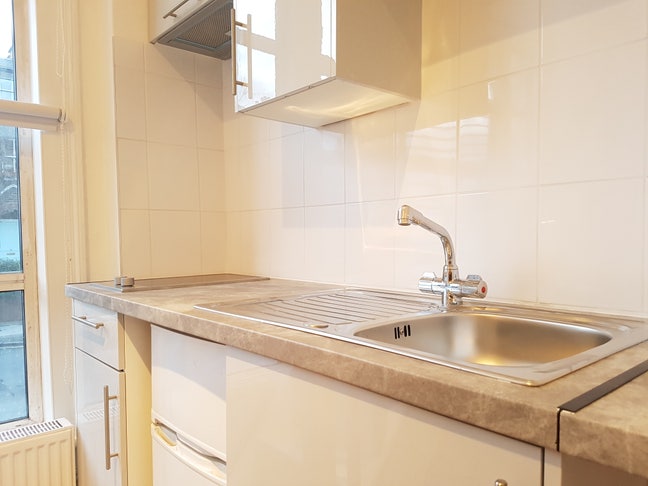 ++ Renovated Double Bedsit in Clondon ++ Main Photo