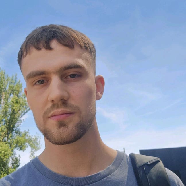 Looking for a room or a flat/ house mate Main Photo