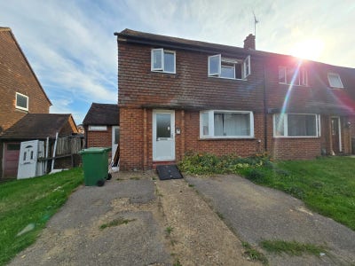 Room to Rent – All Bills Included – &pound;950 Pcm Main Photo