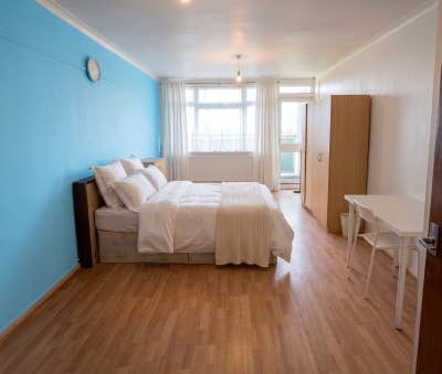 East London – E1 🏠 Stepney Green / Whitechapel Main Photo