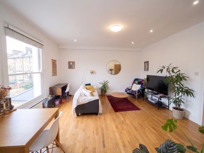 A beautiful 2 bedroom apartment in Tufnell Park N1 Main Photo