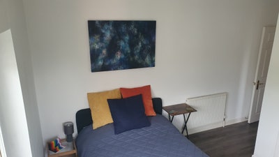 Double en-suite room in central Clydebank  Main Photo