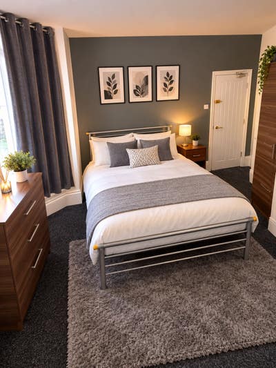 **Furnished Rooms - En Suites ** Main Photo