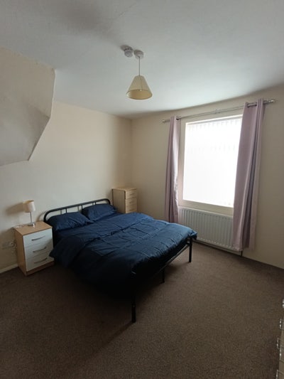 Double room to rent in Shirebrook for one person Main Photo