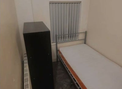 Furnished Single Room – B18 4NQ – &pound;300 pcm Main Photo