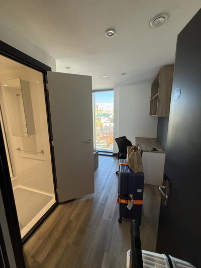 One Ensuite of Leonardo Main Photo