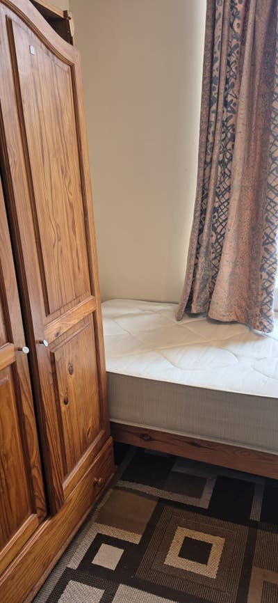 Bright Single Room in Barking (IG11) Main Photo