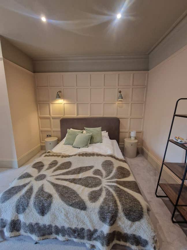 Ensuite Rooms Available in North West London Main Photo