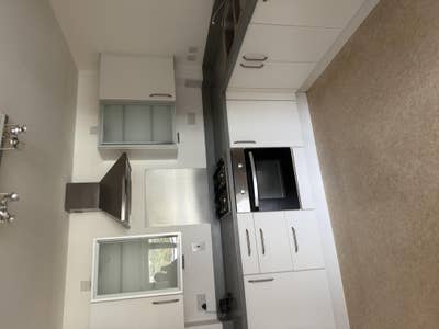 2 bed 2 bath flat  Main Photo