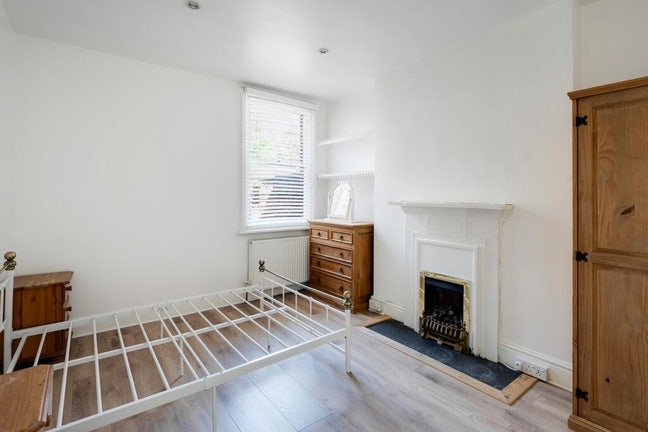 Large Double Room in BS1 Main Photo