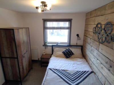 Newly Refurbished Double Room - En-suite Main Photo