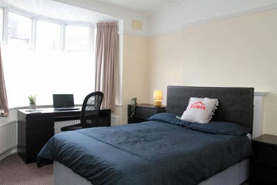 Greenhill Road - 5 bed Student home Main Photo