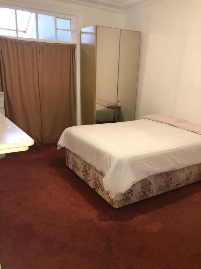Stylish Double Room available in Lewisham Main Photo