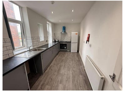 2 bed- 2 bath ensuite Main Photo
