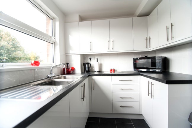 Sought after LU2 area  Main Photo