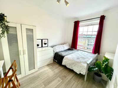 3 Stylish Rooms near St Johns Wood / Maida Vale Main Photo