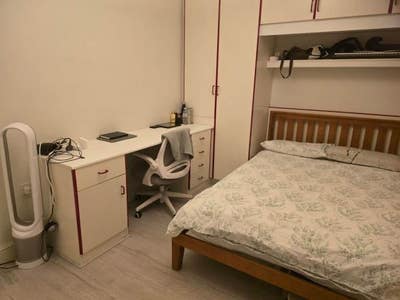 🏡2 Double  Room Available in Uxbridge UB10 Main Photo