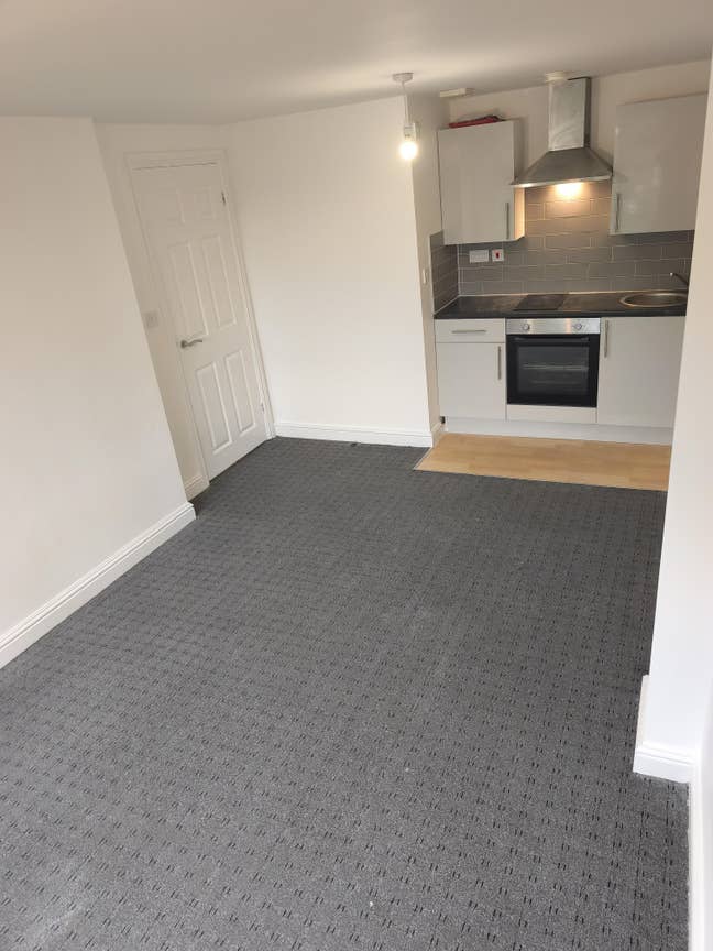 1 Bedroom Flat Main Photo