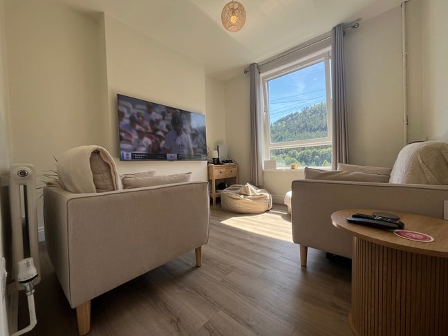 Double Room!  Main Photo