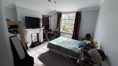 Bright, south facing room in Streatham Hill Main Photo