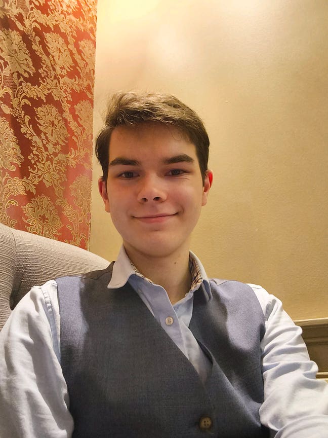 20 Year Old Professional Degree Apprentice Main Photo