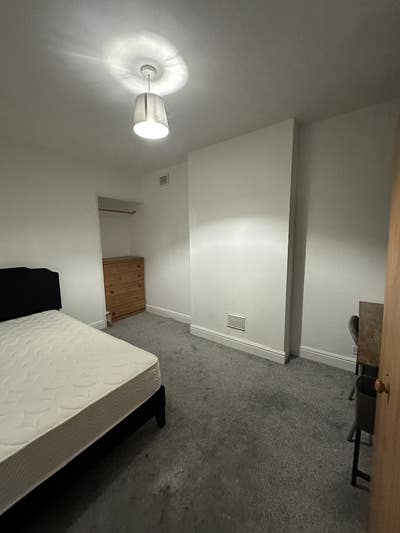 Double room, no deposit!!! Main Photo