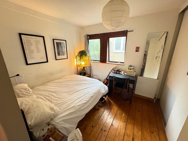 Double room in 3 story in Hoxton:) Main Photo