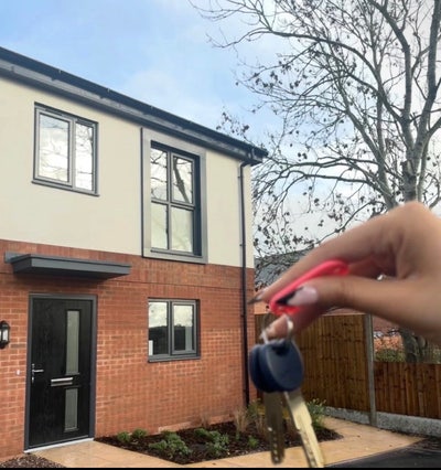 Rooms in 3 Bed/3 Bath – Near Leam & Cov Main Photo