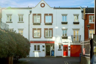 3 rooms in beautiful Peckham/Camberwell townhouse Main Photo