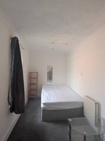 Room to Rent – Tennyson Road, Portswood Main Photo