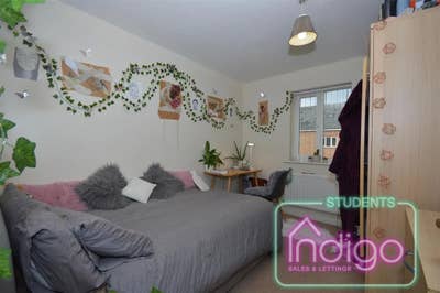 ✨Rooms To Rent | Godwin Way 💘📌 Main Photo