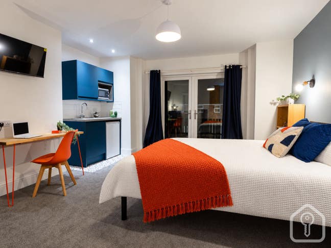 Doncaster Cosy Ensuite rooms - Near Hospital 🏥 Main Photo