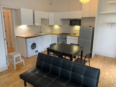 Delightful One Bed Flat In Prime Location Main Photo