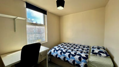 Room Needed Urgently? We Can Help! Main Photo