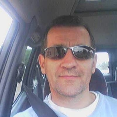 Professional Male seeks a single or double room Main Photo