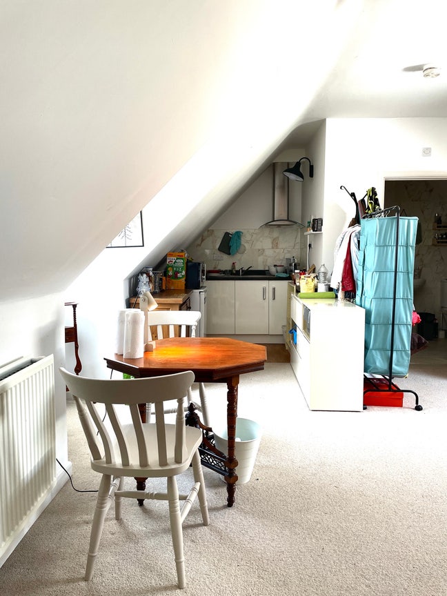 Private Studio to Rent - Trumpington Meadows Main Photo