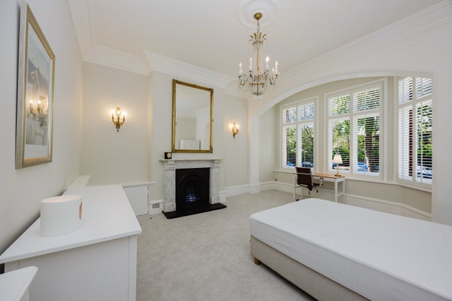✨ Stunning luxury En-Suite Villa, Hove station  Main Photo