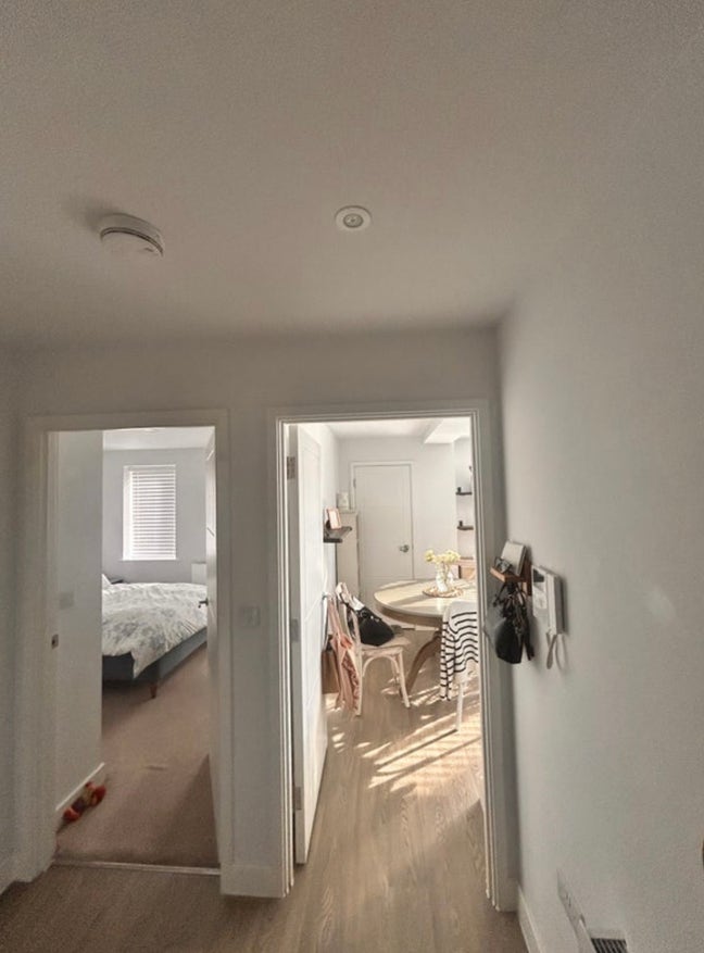 Beautiful modern flat with parking space  Main Photo